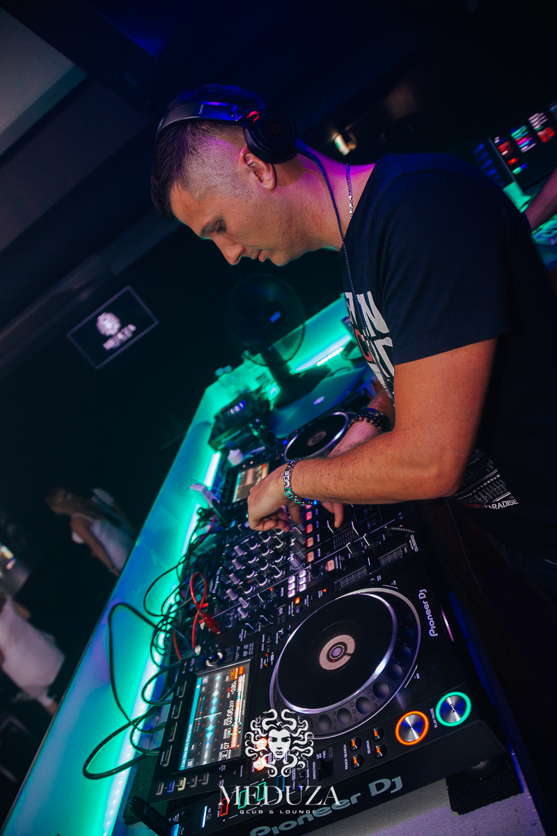 Hochzeitsmoderator - DJ Andrey tamada-dj-stuttgart DJ Dronn